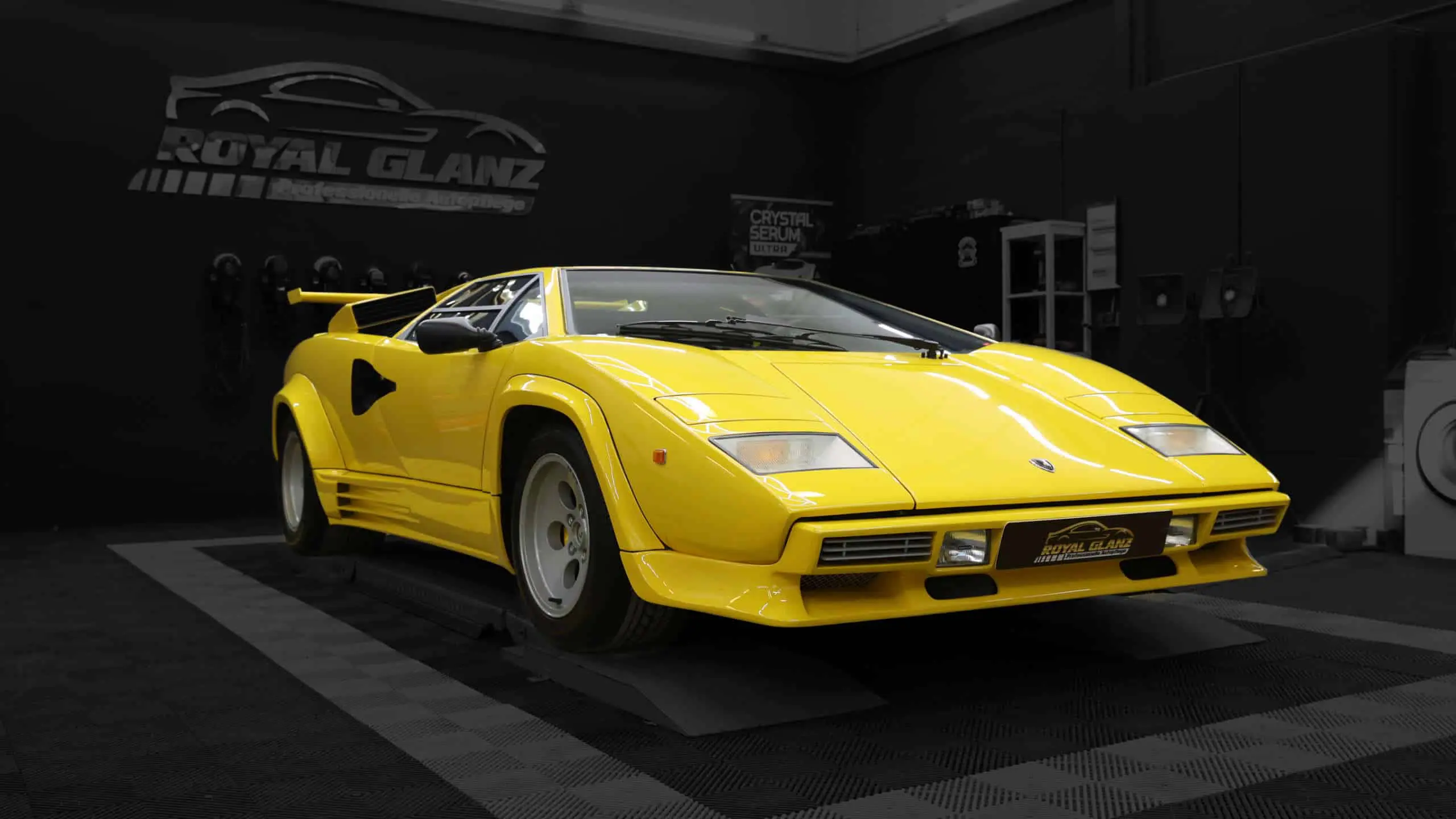 Lamborghini mit perfektem Lackfinish